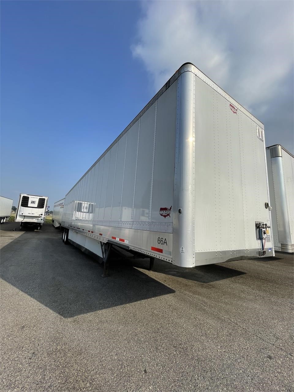 Wabash Dry Van Coast Hyundai Trailer